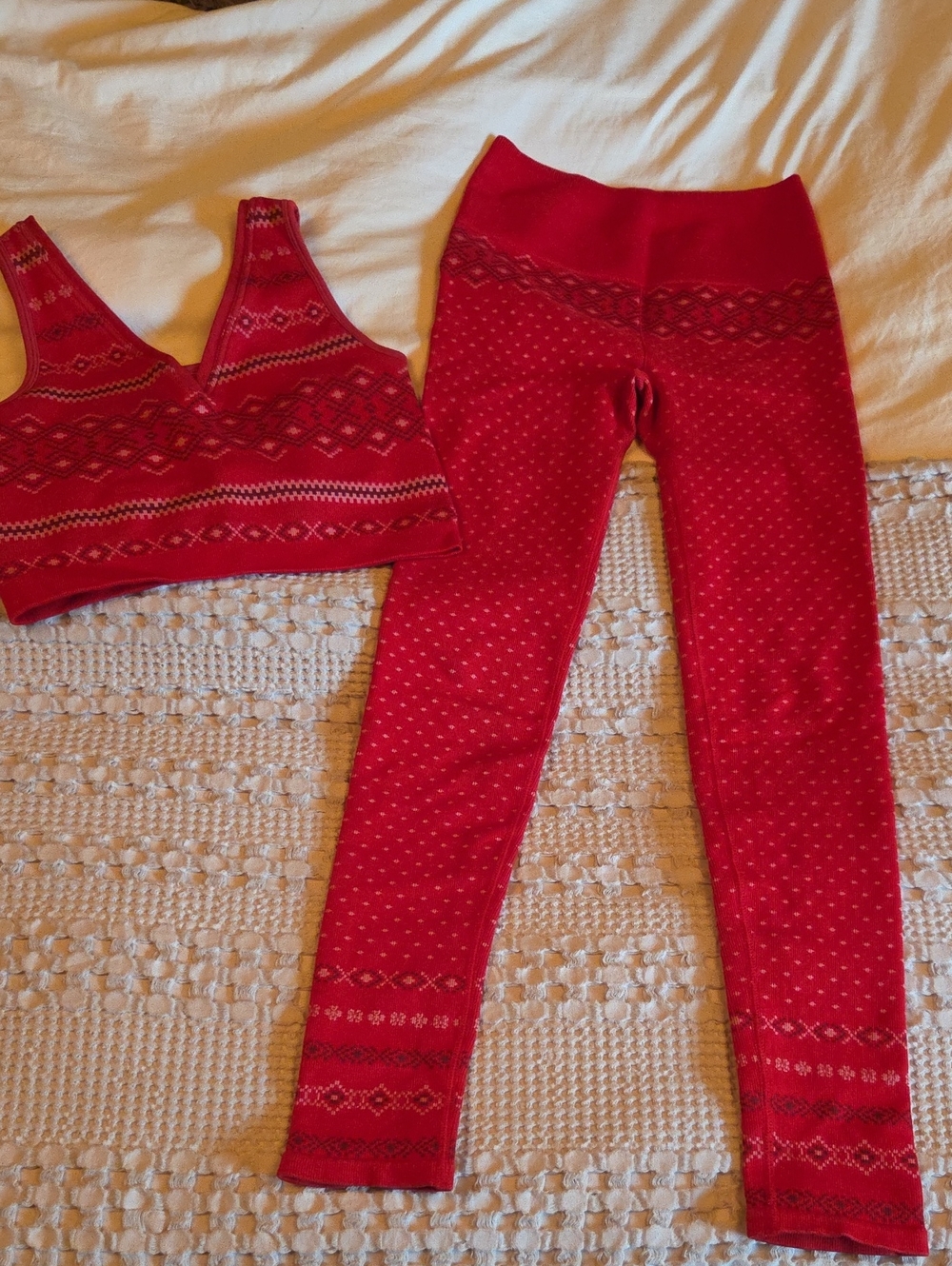 Red Patterned Fabletics Leggings & Bra Set- Small